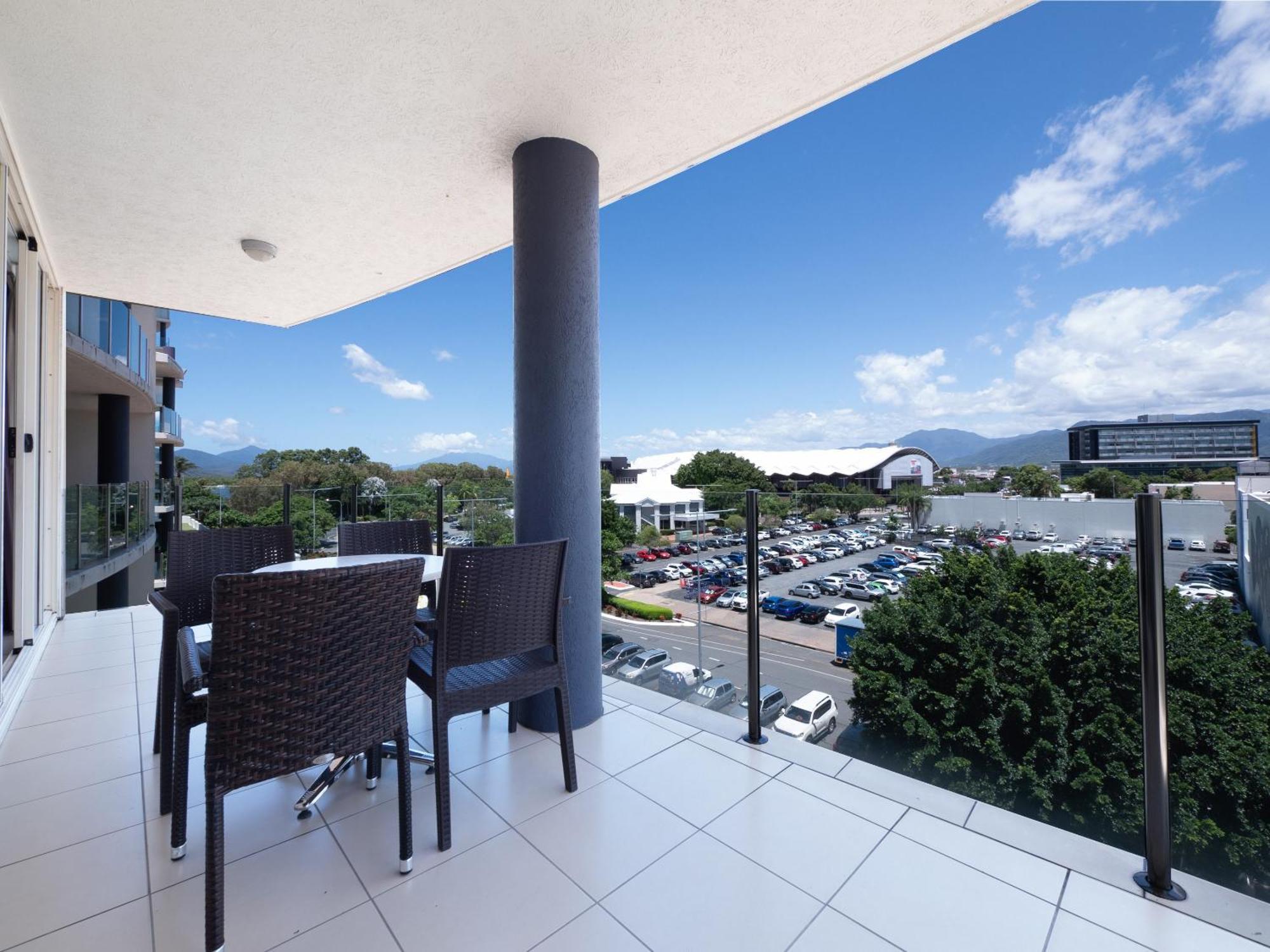 City Quays Accommodation 2 Cairns Exterior foto